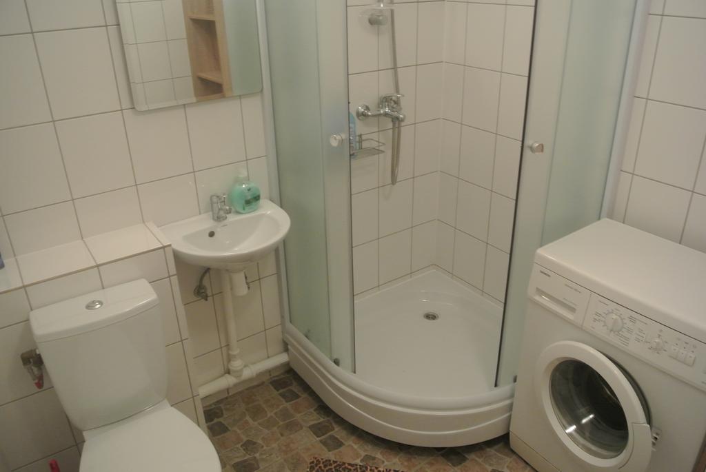 Piramida Apartments نارفا المظهر الخارجي الصورة