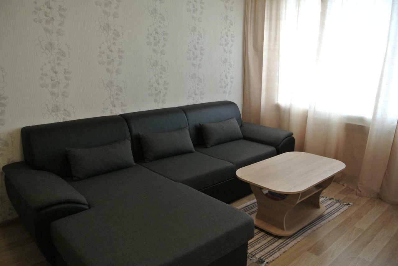 Piramida Apartments نارفا المظهر الخارجي الصورة
